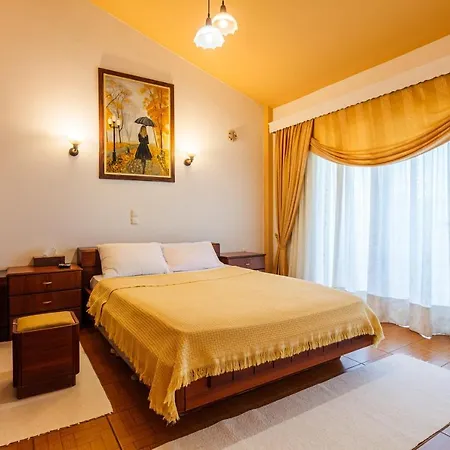 Beachfront Luxury Villa-Private Pool,Garden Heaven Kyparissia Zewnętrze zdjęcie