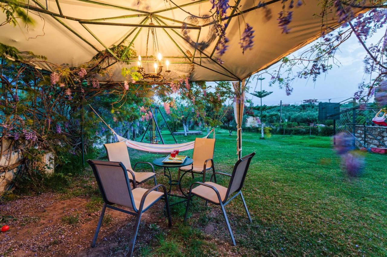 Beachfront Luxury Villa-private Pool,garden Heaven * Kyparissia