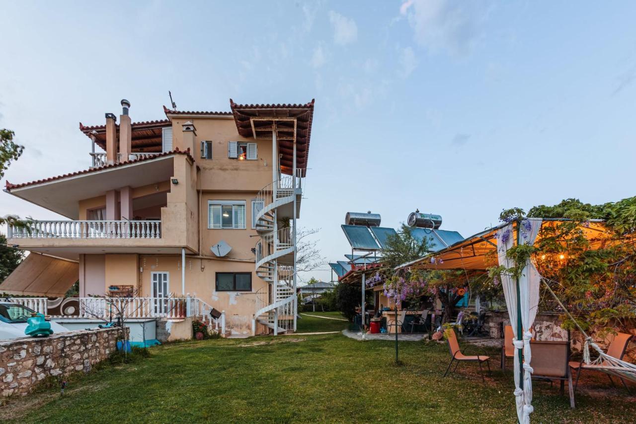Beachfront Luxury Villa-private Pool,garden Heaven Villa Kyparissia